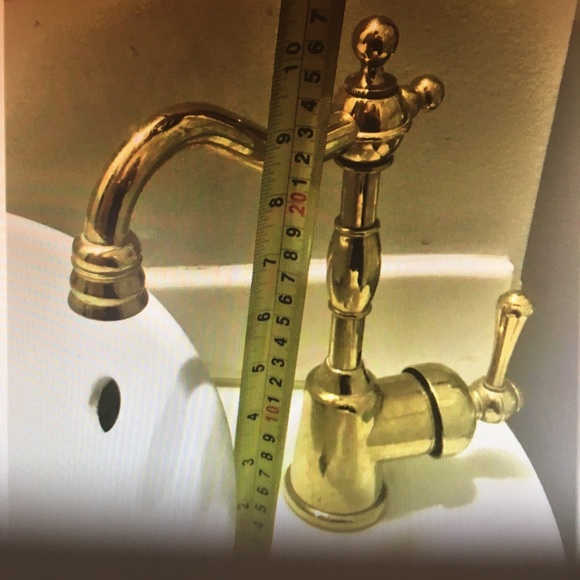 SOLD Danze “Opulence” brass single handle faucet - Picture 3 of 5